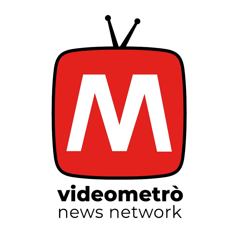 Schermi del circuito Videometrò nelle stazioni della metropolitana di Napoli con la programmazione di Gente Distratta